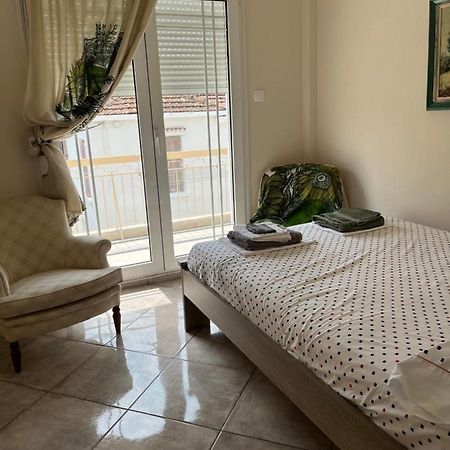 Xronis Apartments Неа Миханиона Екстериор снимка