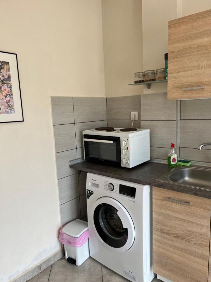 Xronis Apartments Неа Миханиона Екстериор снимка
